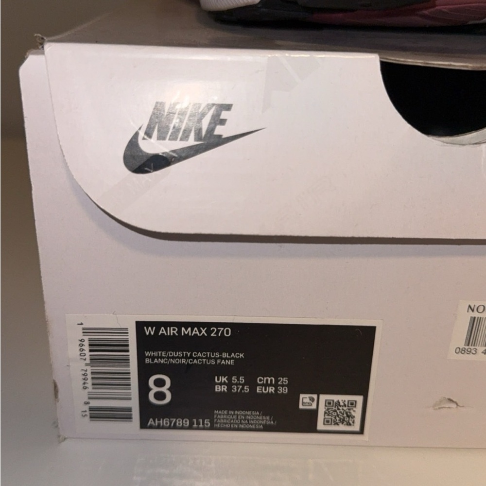 Nike Women's Blush Air Max 270 Sneakers - Picture 7 of 7